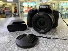 Canon SX70 HS 20.3MP with battery and charger