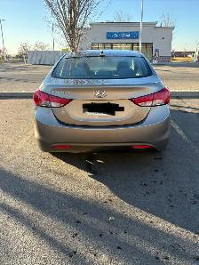 2013 Hyundai Elantra - Photo 4
