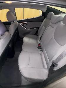 2013 Hyundai Elantra - Photo 6