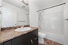 1 bedroom condo for rent - Photo 14