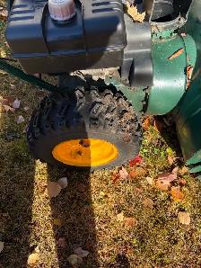 for sale snowblower - Photo 2