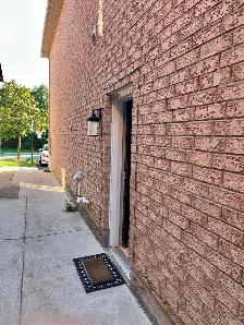 LEGAL BASEMENT for 1 or 2 persons available from 01st Nov 2026 - Photo 3