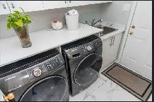 LEGAL BASEMENT for 1 or 2 persons available from 01st Nov 2026 - Photo 9