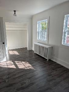 3 Bedroom house located in a quiet part of Corner Brook - Photo 10
