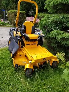Cub Cadet PRO Z 54-inch Zero Turn Mower