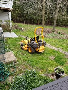 Cub Cadet PRO Z 54-inch Zero Turn Mower - Photo 3