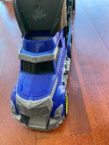LARGE TOY TRUCK/transport carrier - Photo 7