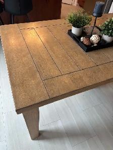 Kitchen Table - Photo 3