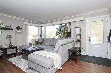 All-Brick Bungalow, Garage & Hot Tub - 885 Adelaide St - Photo 3