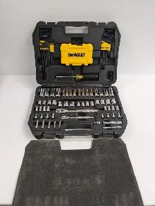 (B6438) Dewalt Tool Set Missing 2 Bit In Case - Photo 3