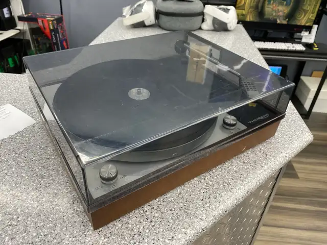 Thrones TD150/II Turntable