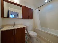 Luxury condo in Vaughan. 1 bedroom, 1 bathroom - Photo 2