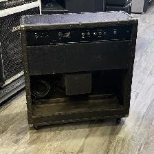 ROLAND JC-80 Jazz  Chorus Combo Amplifier - Photo 2
