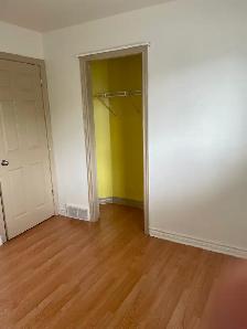 Room available for rent, all included $650/m - Photo 2
