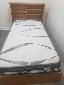 Room for rent near Humber collage - Photo 2