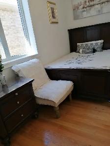 Richmond Hill quiet clean one bedroom Yonge and Elginmills