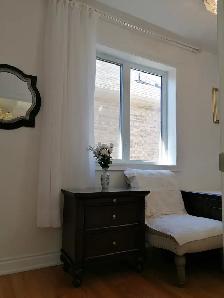 Richmond Hill quiet clean one bedroom Yonge and Elginmills - Photo 2