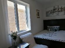 Richmond Hill quiet clean one bedroom Yonge and Elginmills - Photo 4