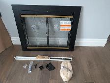 Brand New Arrington Medium Fireplace Glass Door For Sale - Photo 2