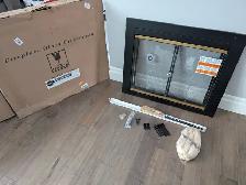 Brand New Arrington Medium Fireplace Glass Door For Sale - Photo 4