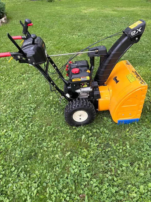 Cub Cadet snowblower 24