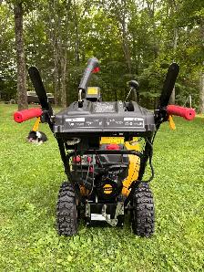 Cub Cadet snowblower 24 - Photo 2