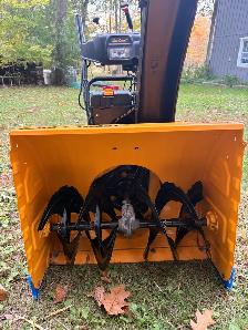 Cub Cadet snowblower 24 - Photo 10