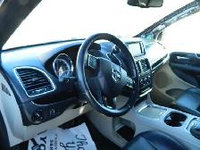 2016 Dodge Grand Caravan FULLY LOADED /LEATHER INTERIOR  WITH QU - Photo 10