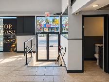 Spacious Commercial Retail / Office Space for Lease in Barrie