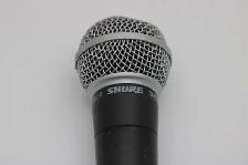 Shure SM58 Dynamic Vocal Microphone - Black (#44098-2) - Photo 2