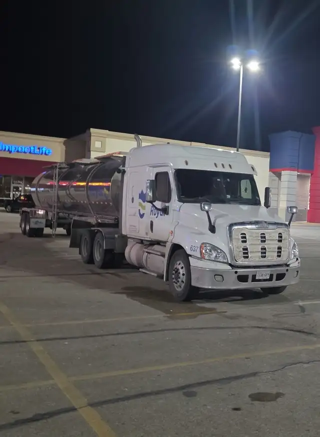 AZ TANKER DRIVER - ROYAL TANK LINES IS HIRING