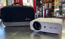 Projecteur Vankyo