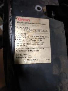 ONAN P220G 20hp engine STRIPPED FOR PARTS! - Photo 3