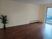 Large 1 or 2 Bed/Bal Free Parking and Storage From $1459   Elec - Photo 2