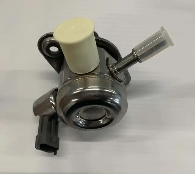 High Pressure Fuel Pump AG9Z-9350-B  for Land Rover Range Rover