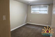 Bright, classy and modern legal BASEMENT SUITE of house - Photo 8