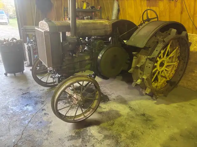 Vintage/Antique farm machinery