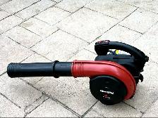Homelite D25MHV Gas Leaf Blower – 25cc – 160 MPH – Great Cond.