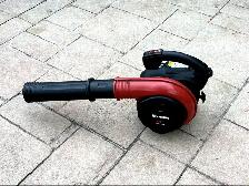 Homelite D25MHV Gas Leaf Blower – 25cc – 160 MPH – Great Cond. - Photo 3