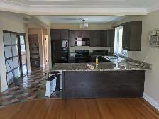 GORGEOUS 3 BEDROOM 2 BATH - ST. BONIFACE - Photo 2