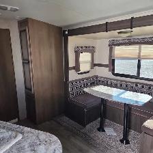 2015 Radiance 22RBDS-WELL EQUIPPED COUPLES COACH,4990 LBS,FINANC - Photo 6