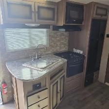 2015 Radiance 22RBDS-WELL EQUIPPED COUPLES COACH,4990 LBS,FINANC - Photo 7