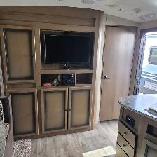 2015 Radiance 22RBDS-WELL EQUIPPED COUPLES COACH,4990 LBS,FINANC - Photo 17