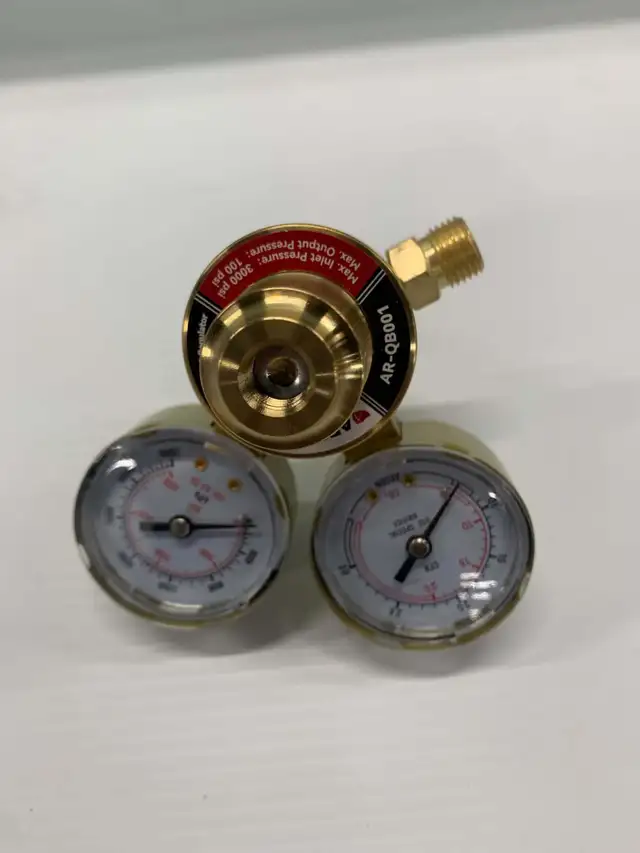 ARCCAPTAIN Argon CO2 Regulators with 8.2FT Inert Gas Welding Hos
