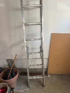 20 inch ladder for sale $100 - Photo 2
