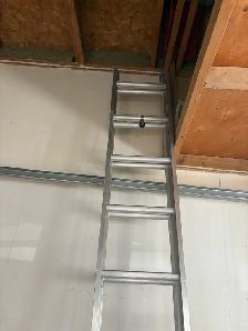 20 inch ladder for sale $100 - Photo 5