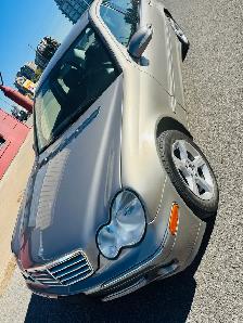 2007 Mercedes Benz C230 ( LOW KM )