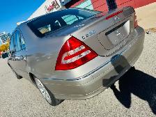 2007 Mercedes Benz C230 ( LOW KM ) - Photo 5