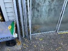 Two Sliding Shower Textured Glass Panels with Metal Frames ! - Photo 5