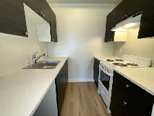Penetanguishene: 2 Bed, 2 Bath Units (770 sq ft) - Photo 4